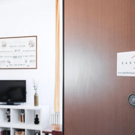 Easylife - Studio Moderno E Luminoso In Repubblica Milan Bagian luar foto